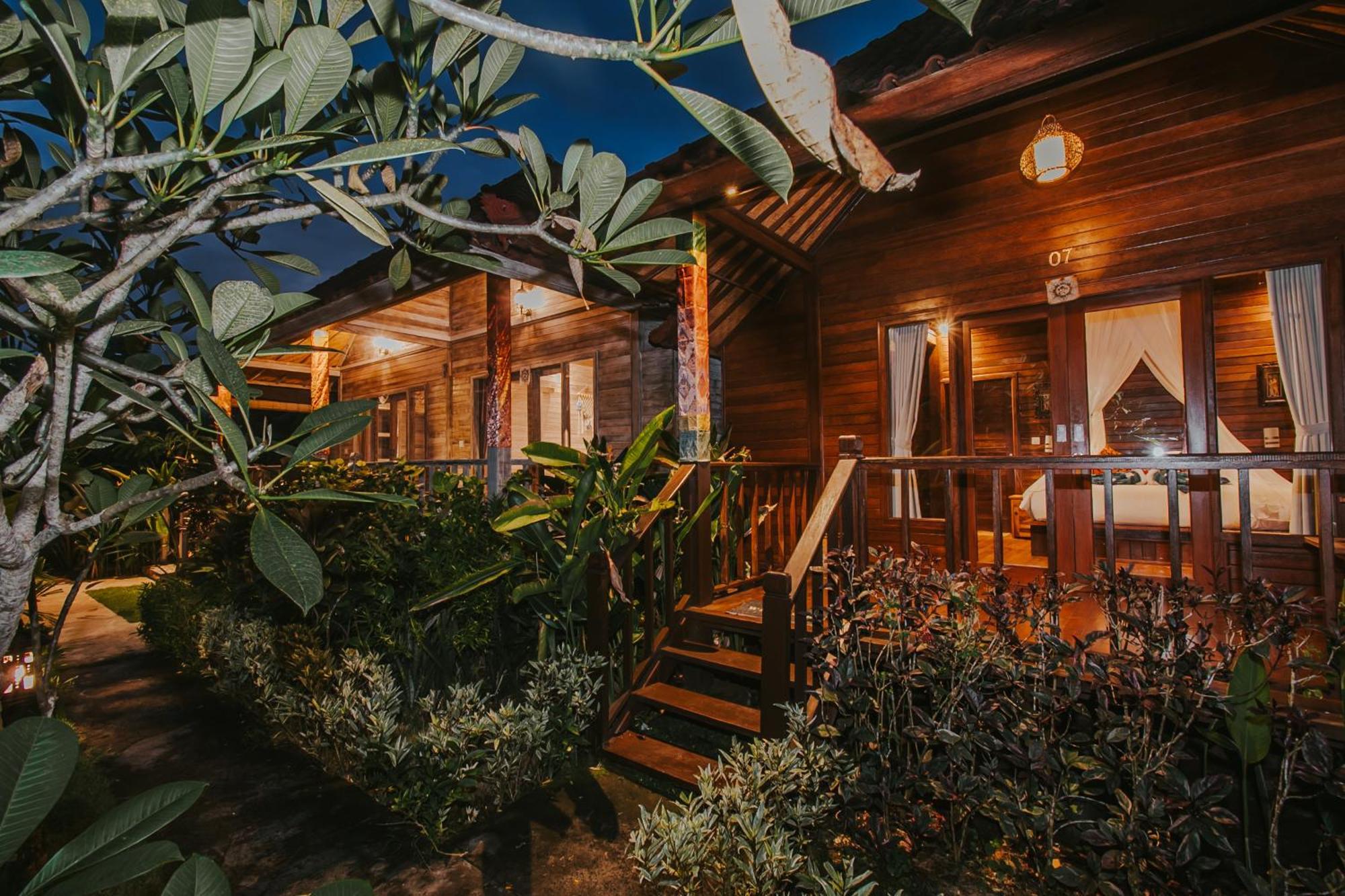 Hotel Lembongan Seaview Nusa Lembongan Exterior foto